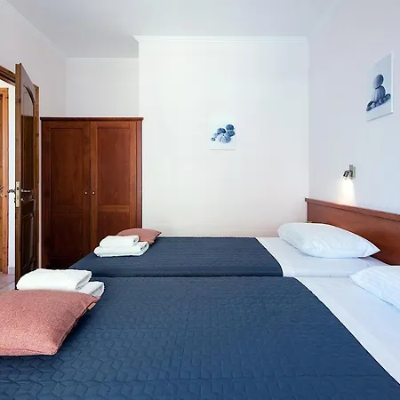 Corfu Shell 3* برباتي