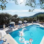Corfu Shell 3*